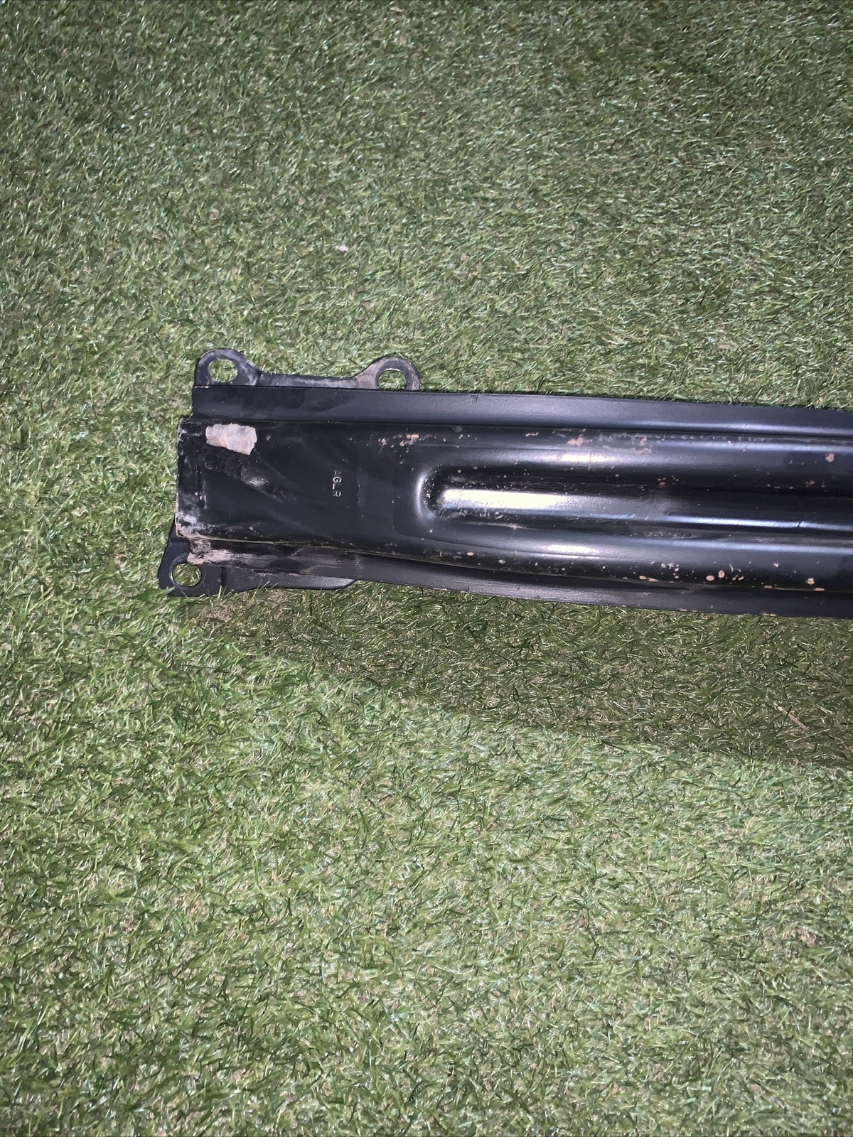 TRAVERSA PARAURTI POSTERIORE SEAT LEON 1P1 (2005 - 2013) 5P0807305 BARRA ORIG.