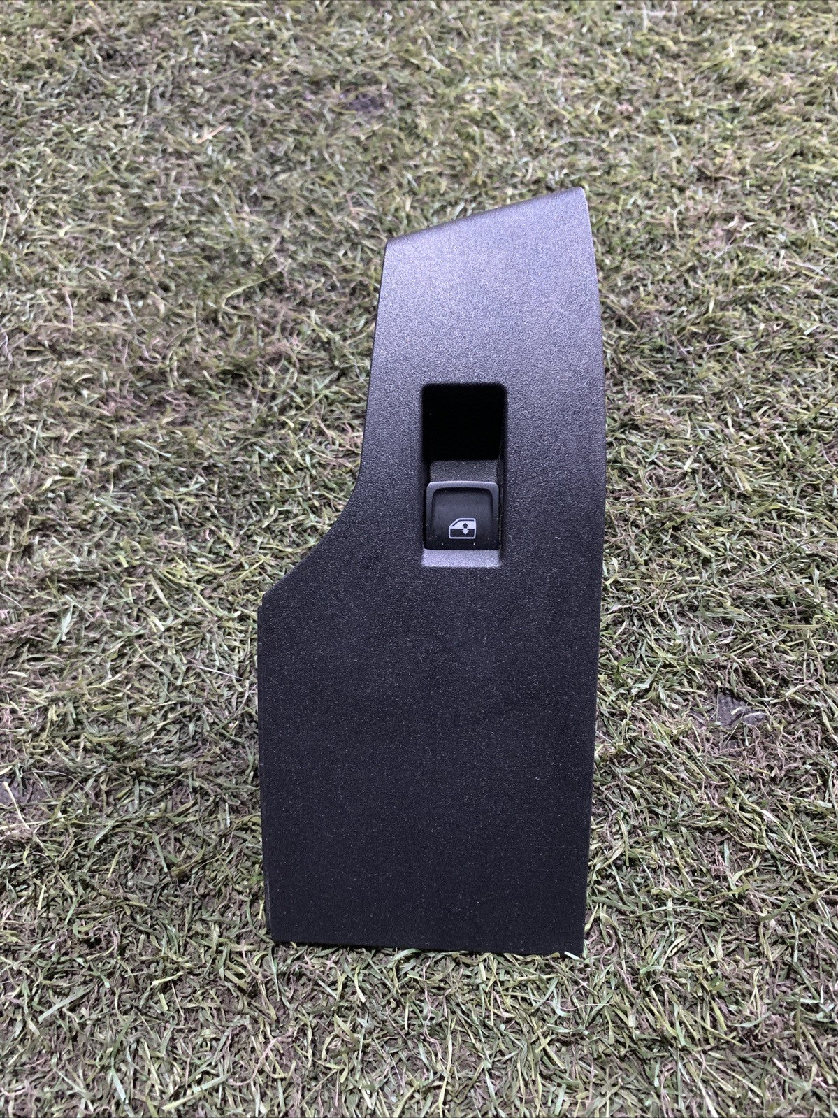 Pulsantiera Alzavetro Anteriore Destra Seat Arona 2024 6F1867172