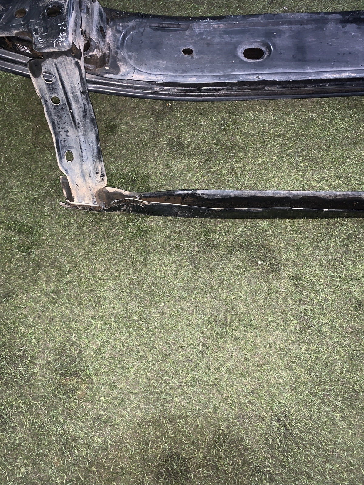 traversa rinforzo paraurti anteriore fiat grande punto (2)