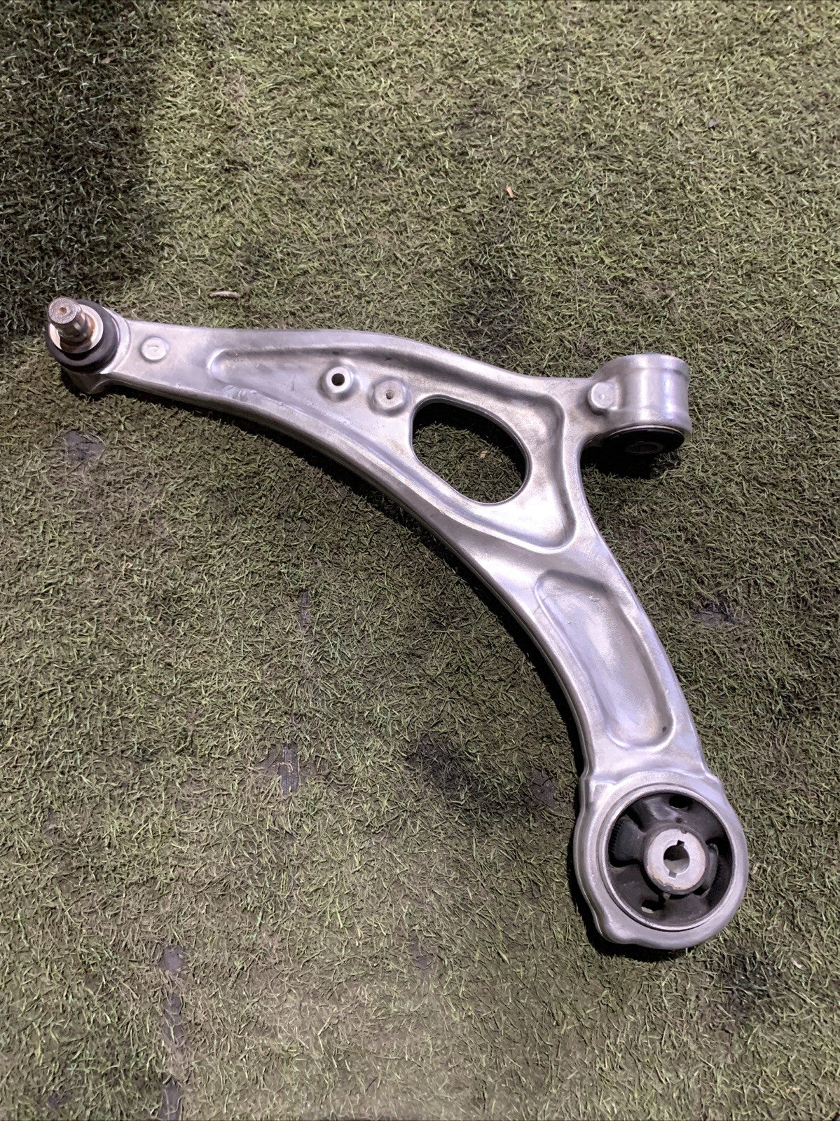Braccio Oscillante Anteriore Sinistro Ford Kuga 2020 1.5 DIESEL LX61-3A424-AEA