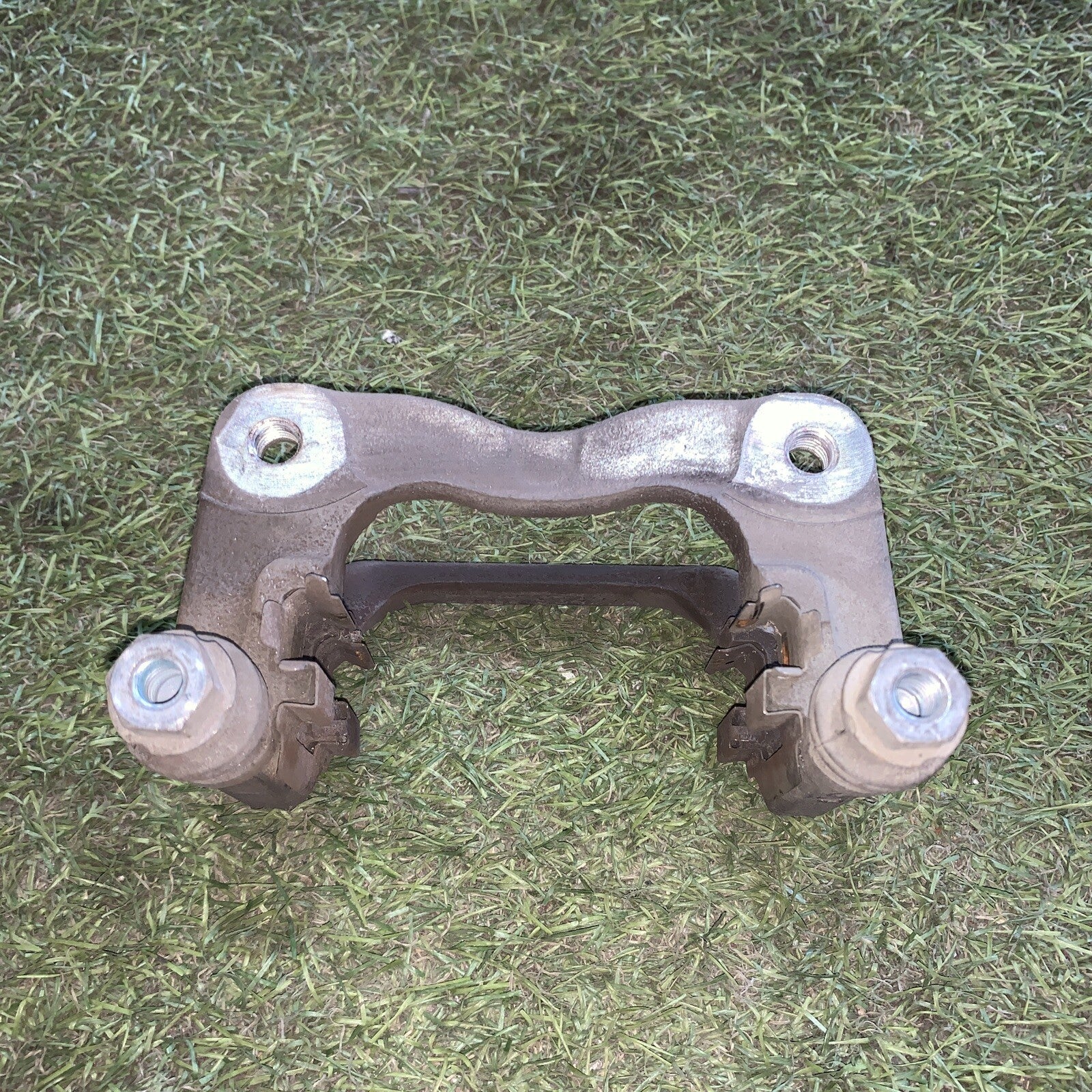 Porta Pinza Freno Posteriore Sinistra Alfa Romeo Giulietta