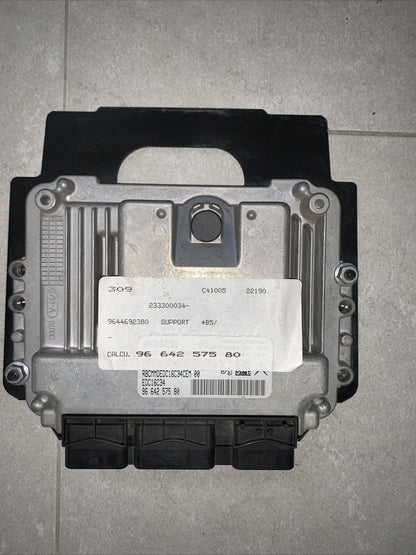 Centralina Motore  ECU Citroen C4 Cod 9664257580
