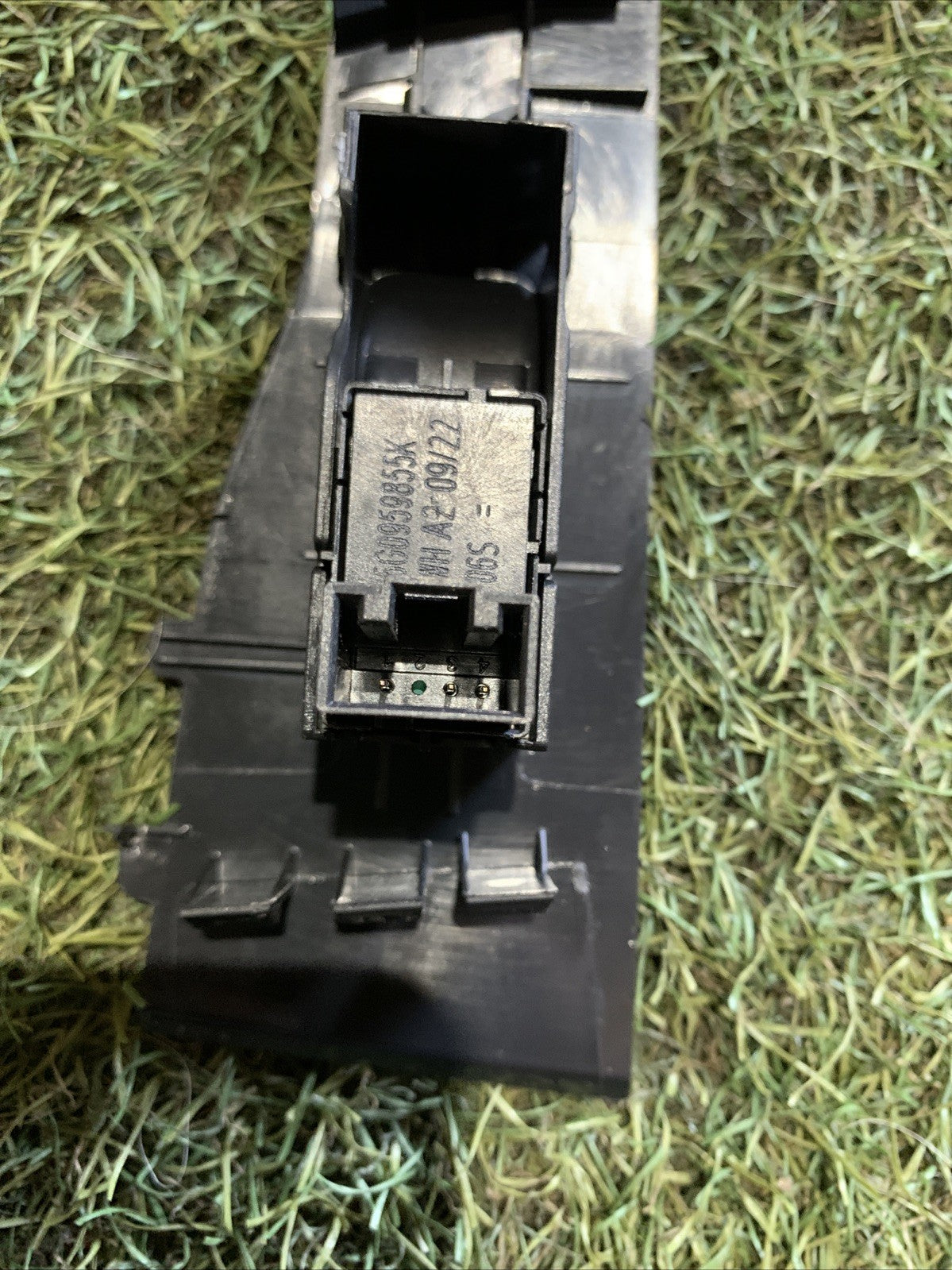 Pulsantiera Alzavetro Posteriore Sinistra Volkswagen Polo 2023 2G4867255E