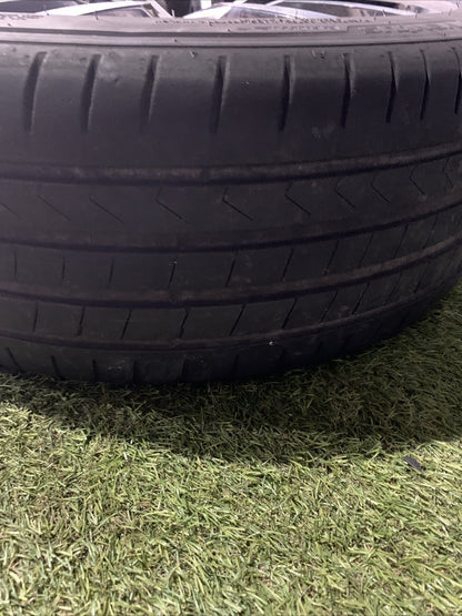Cerchi In Lega Da 17 Con Gomme Volkswagen Golf 7 5G0601025DG