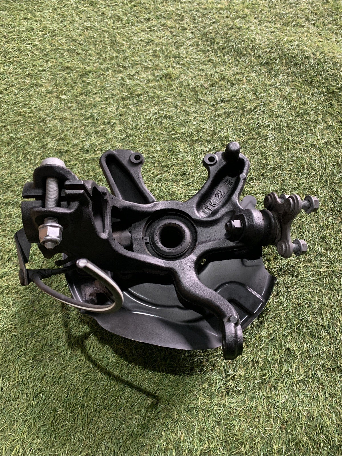 Mozzo Montante Fusello Anteriore Sinistro Audi A1 2020 1.0 Benzina 2Q0407255M