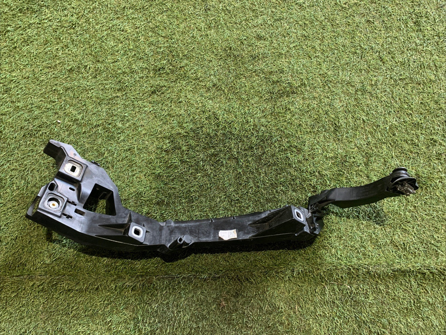 Staffa Faro Anteriore Destro Audi Q2 81A805608B