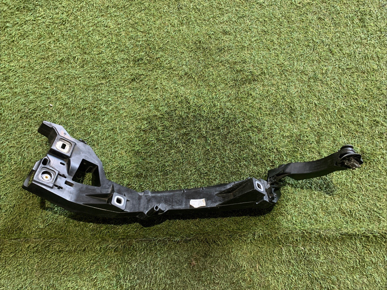 Staffa Faro Anteriore Destro Audi Q2 81A805608B