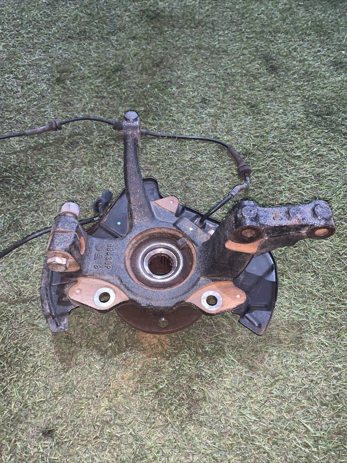 Mozzo Montante Fusello Anteriore Sx Fiat 500 2011 1.4 Benzina 