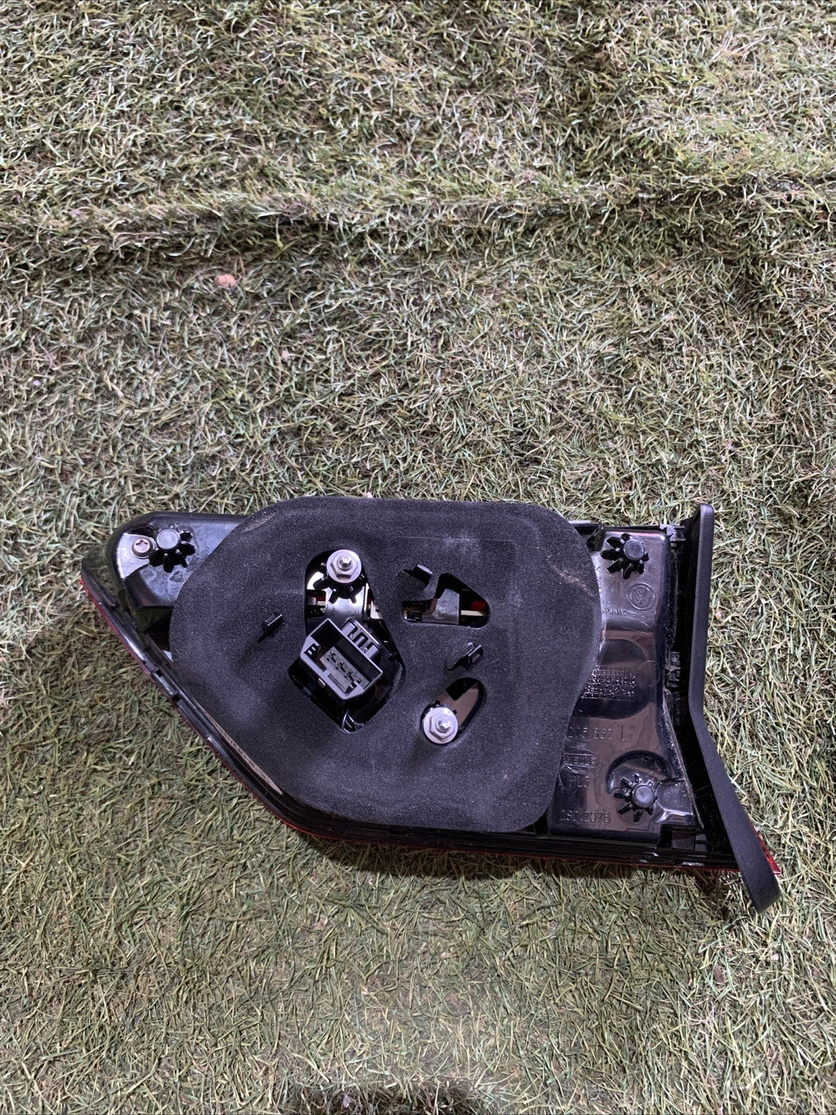 STOP FANALE INTERNO POSTERIORE SINISTRO VOLKSWAGEN TIGUAN 2020 5NA945093F