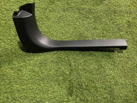 BATTITACCO ANTERIORE DESTRO FORD FIESTA MK7 2019 – H1BB-A13208-A