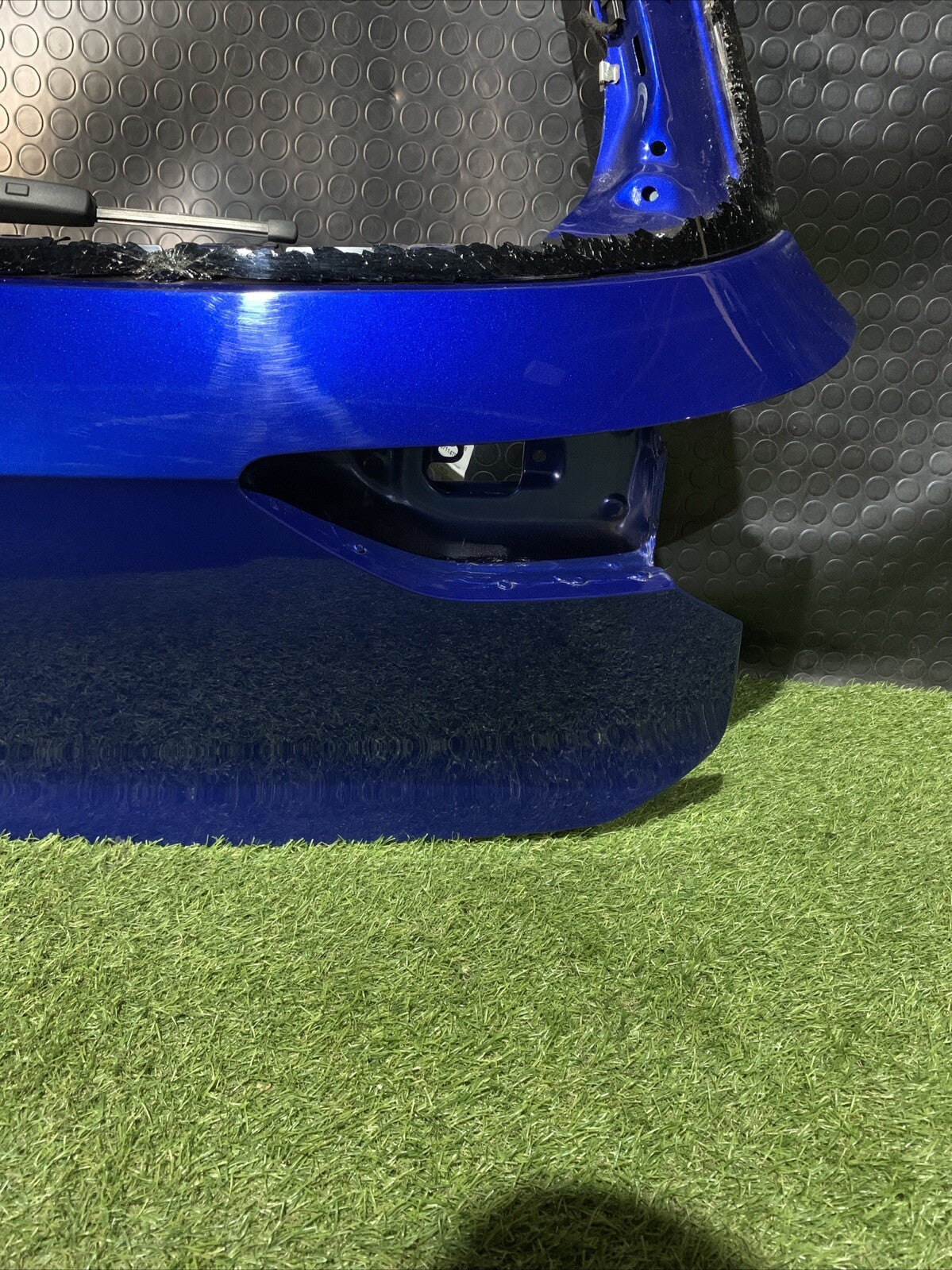 Cofano Portellone Baule Posteriore Volkswagen Golf 8R Con Telecamere Posteriore