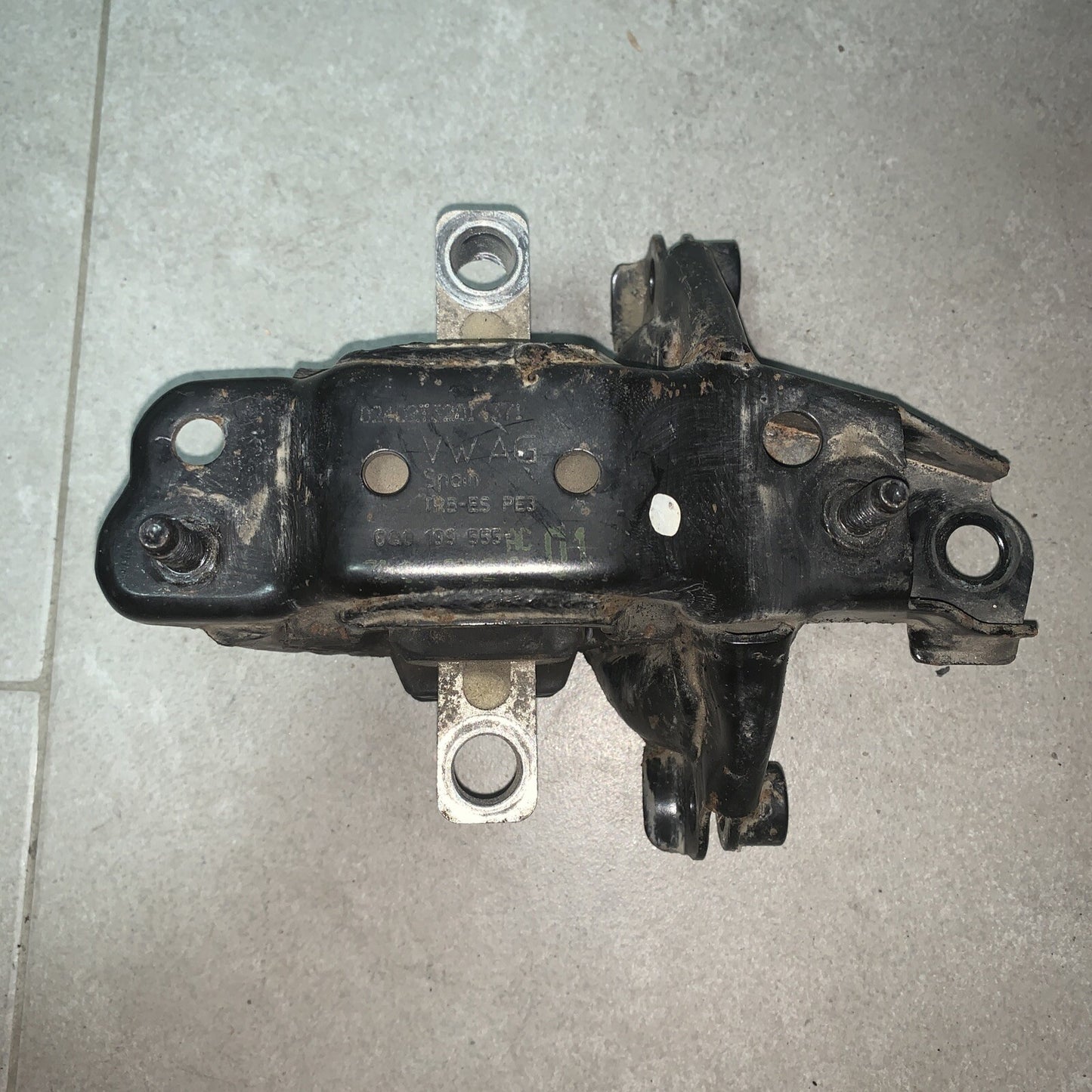 6Q0199555AC SUPPORTO MOTORE SINISTRO VW POLO 1.2 2003