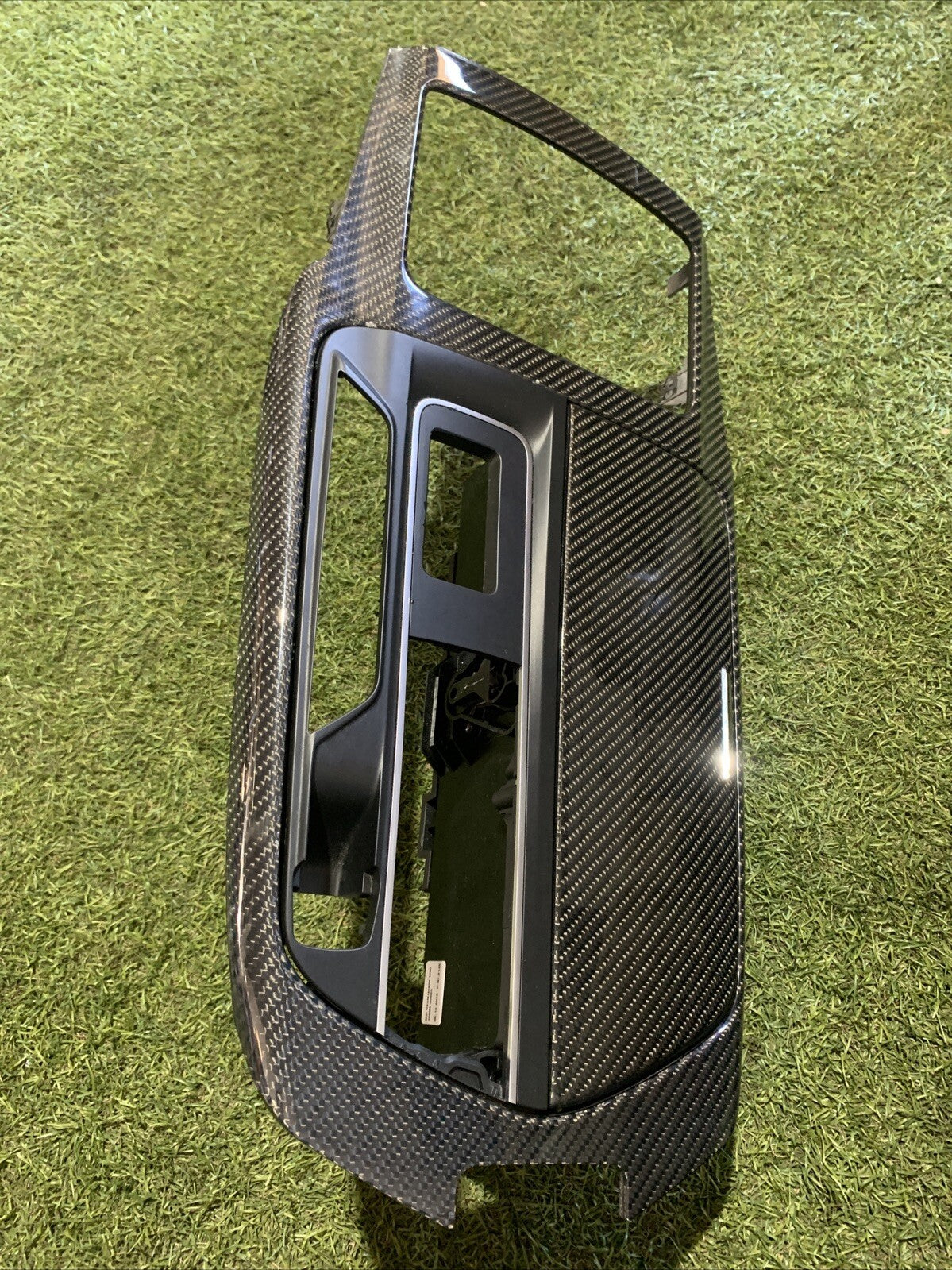 Cornice Console Centrale Maserati Levante 670048840