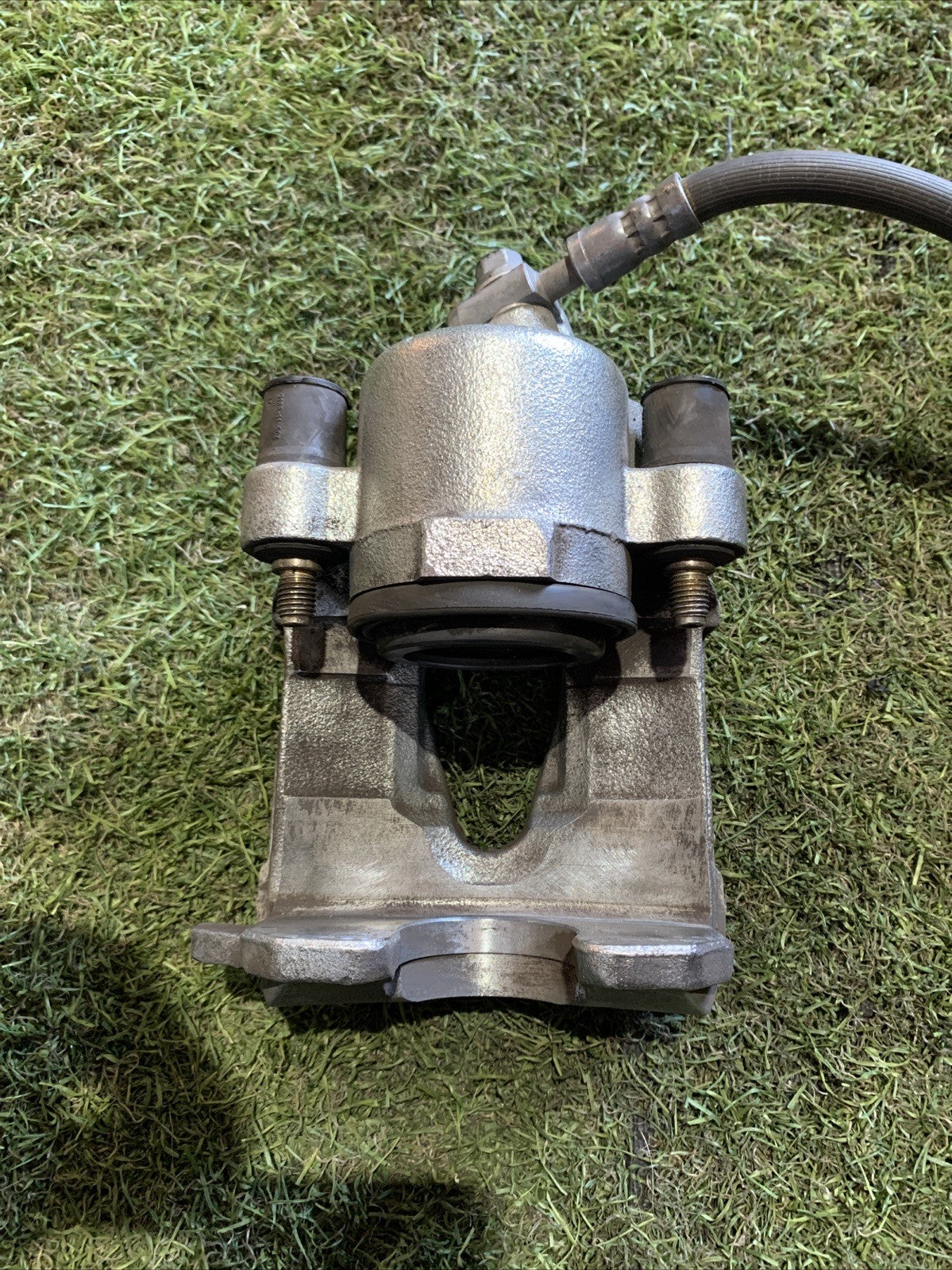 Pinza Freno Anteriore Destra Audi A1 2019 1.0 Benzina 2Q0615106AH