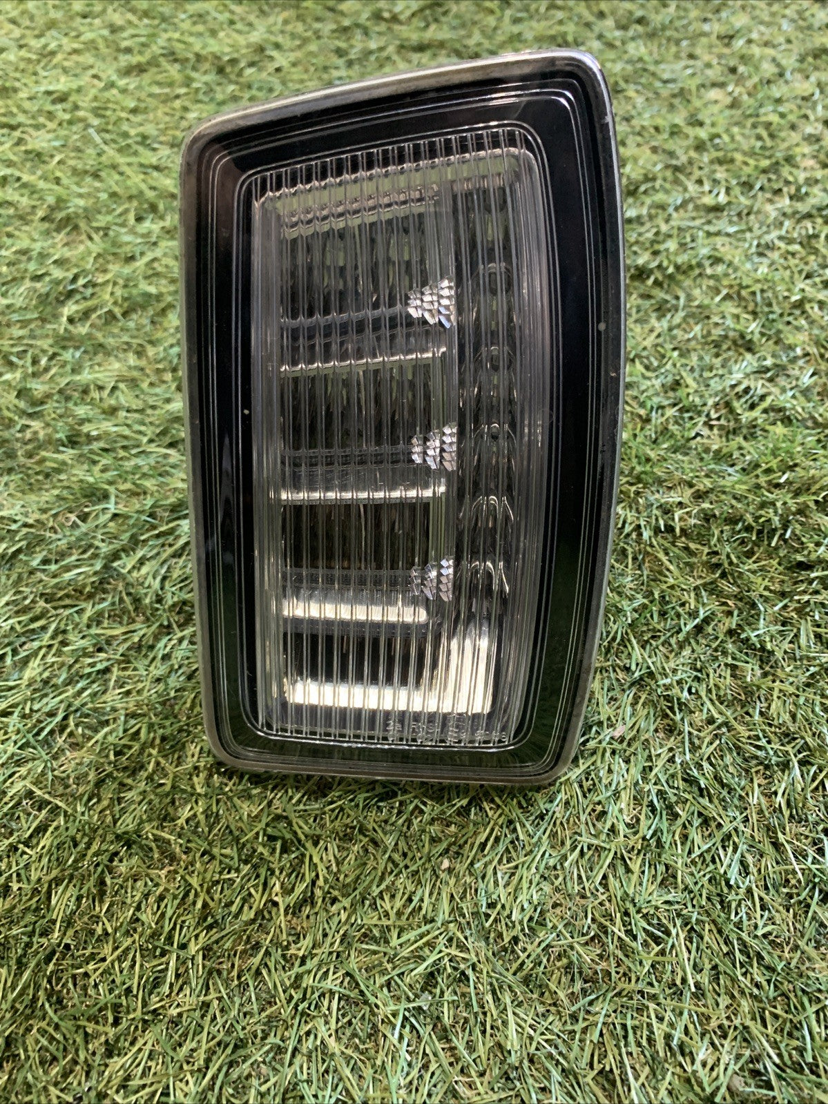 Catarifragente Posteriore Destro Interno Baule Audi A1 2010 8X0945096
