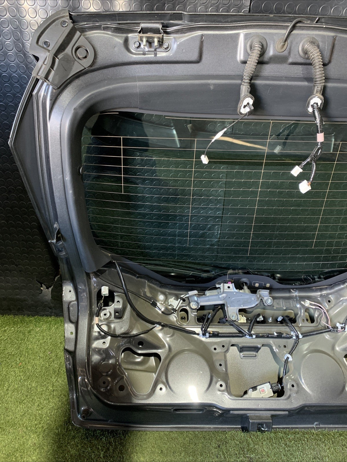 PORTELLONE COFANO BAULE POSTERIORE TOYOTA C-HR (16-23)