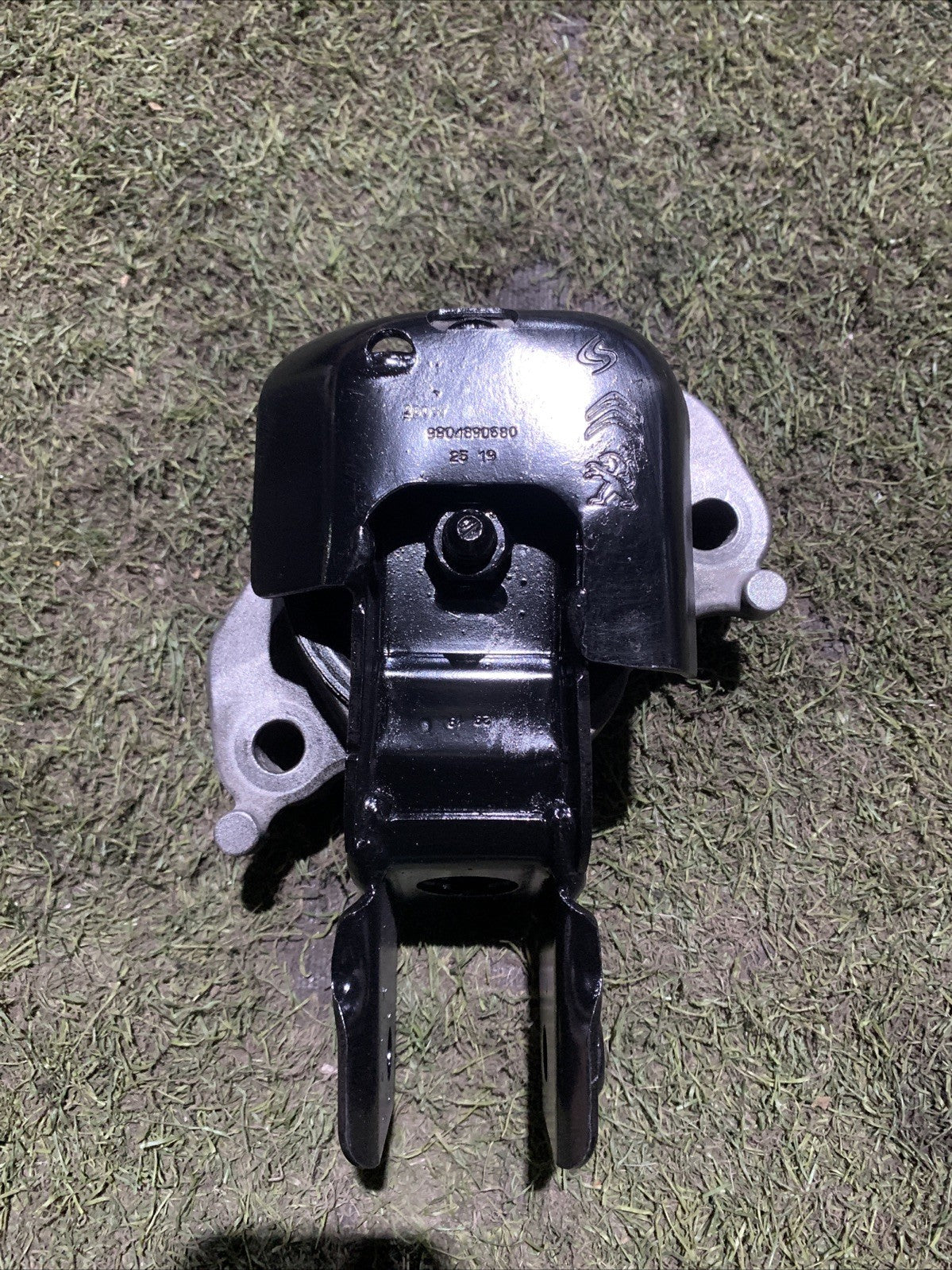 Supporto Motore Peugeot 508 2019 2.0 Diesel 9804890680