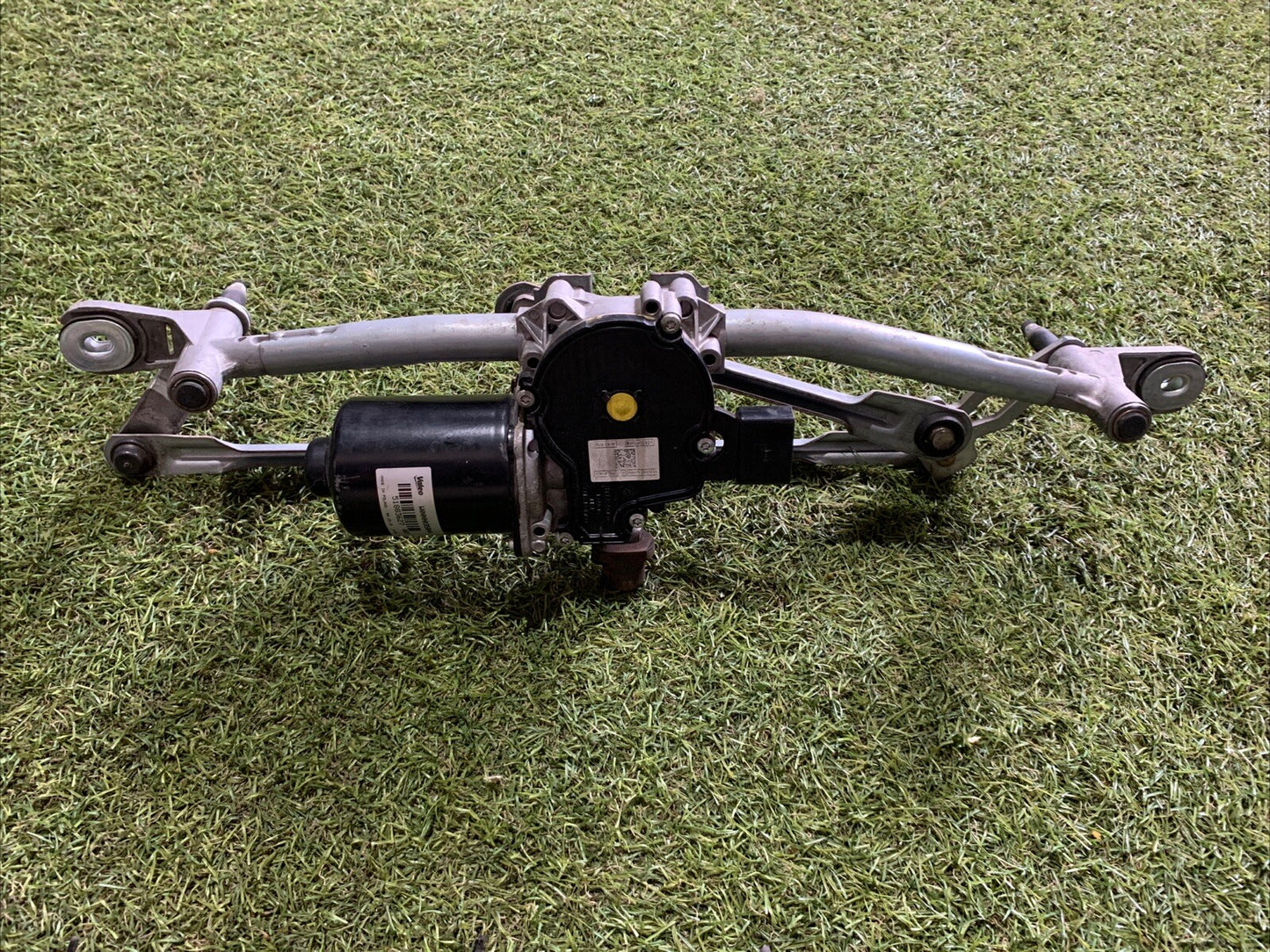 MOTORINO TERGICRISTALLO ANTERIORE PER FIAT 500 L Serie (351_352) 51883627 (12>)