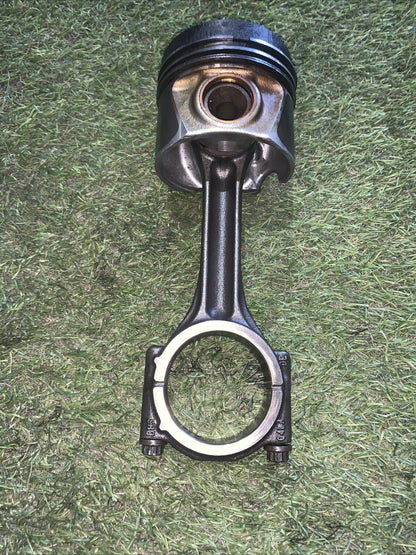 Pistone Motore Volkswagen Golf 7 2.0 GTD 184CV VWSL204LM (2)