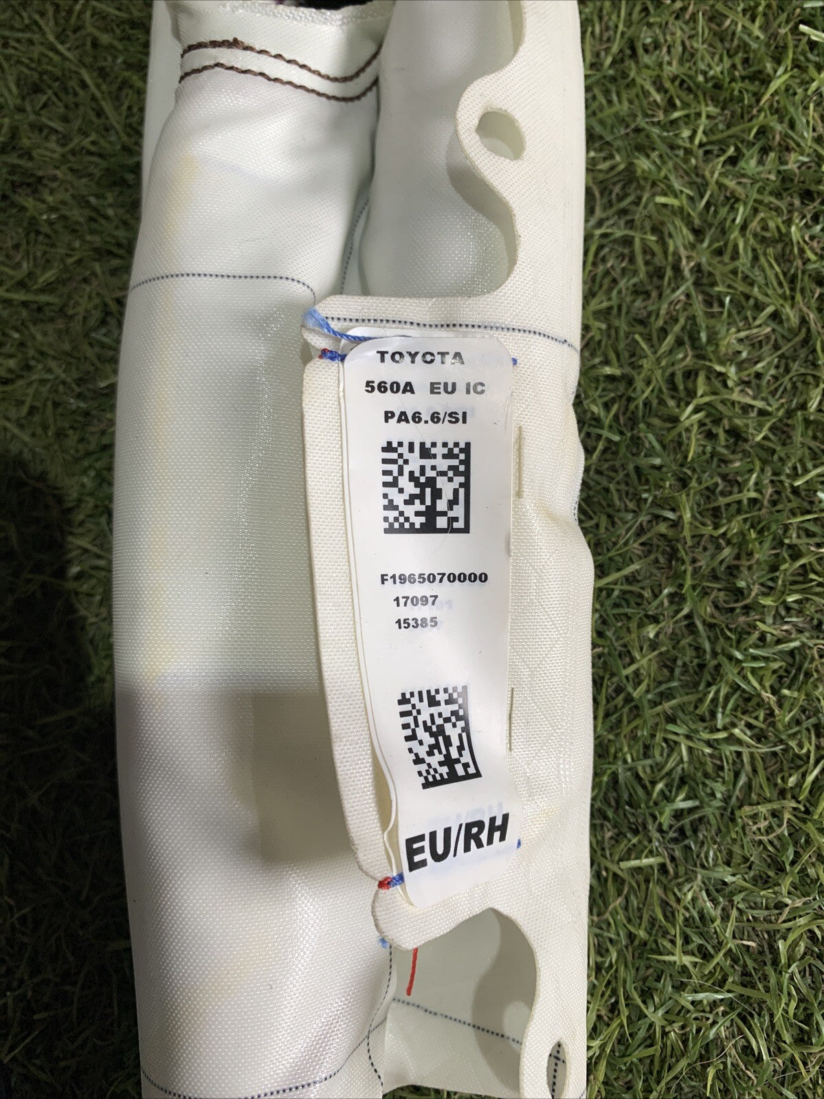 AIRBAG A TENDINA DESTRO DX PER TOYOTA C-HR Ibrida 62170F4010 (16>23)