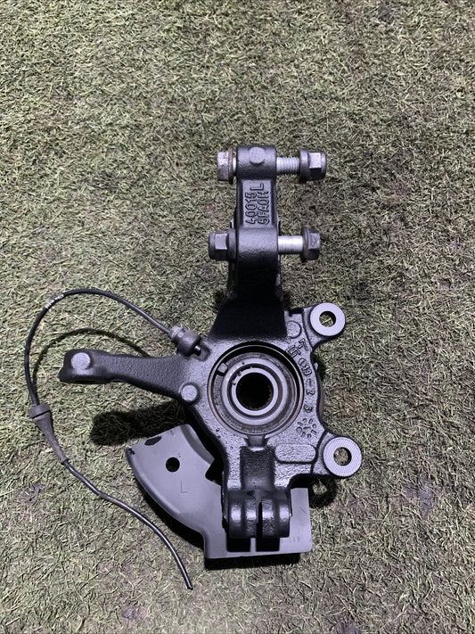 Mozzo Montante Fusello Anteriore Sinistro Nissan Micra K14 2018 900 Benzina 