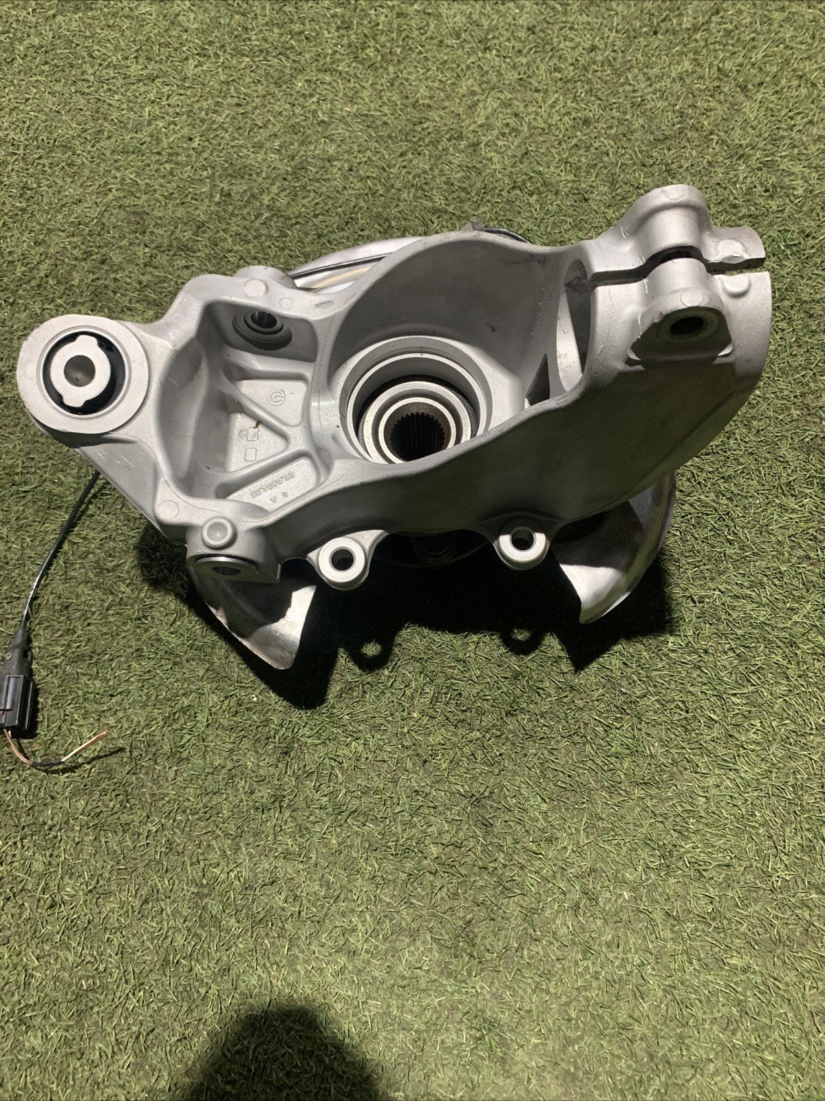 Mozzo Montante Fusello Posteriore Destro Range Rover Evoque 2016 2.2 Diesel 