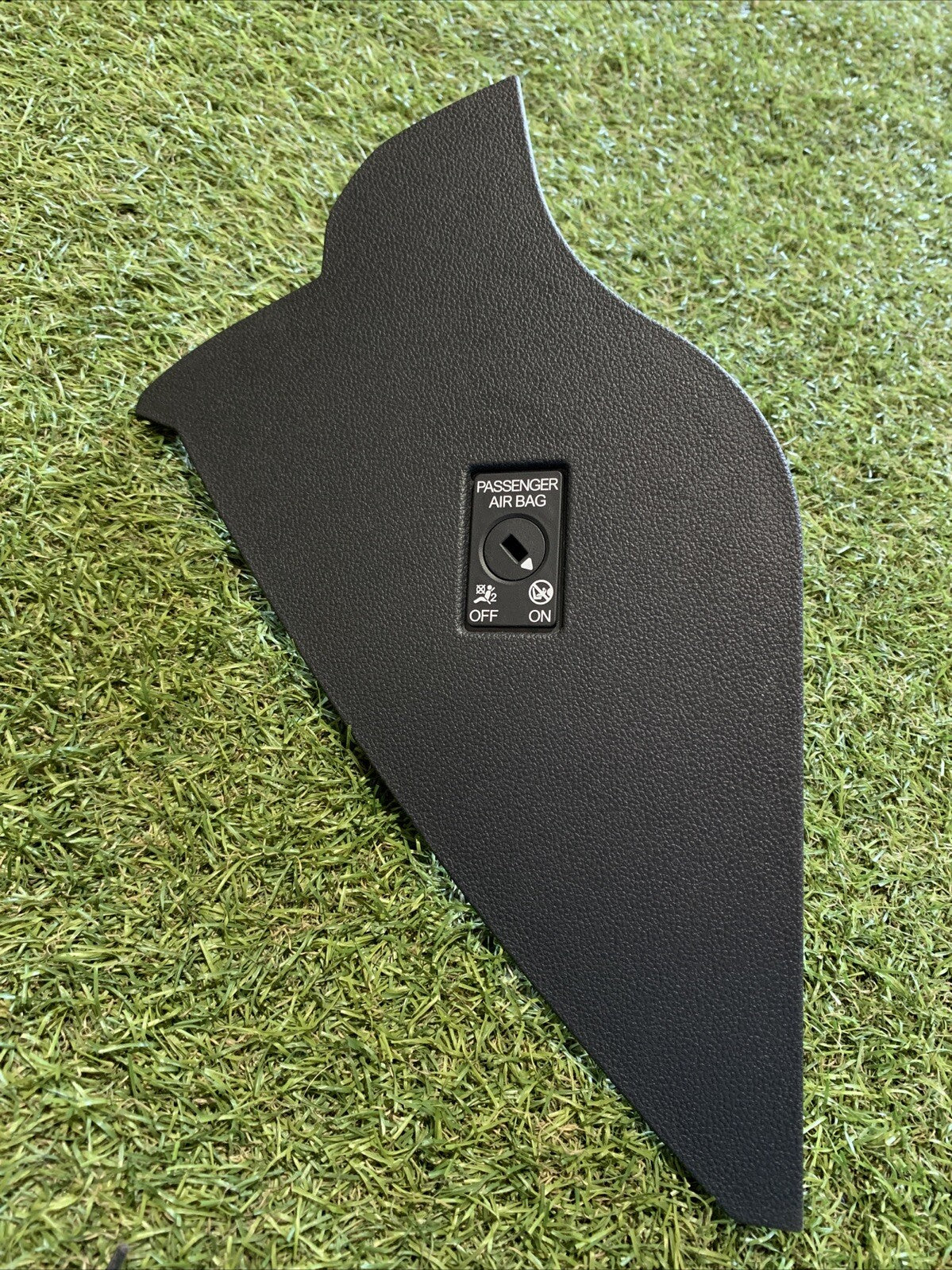 5H1858218B RIVESTIMENTO CRUSCOTTO LATO DESTRO VOLKSWAGEN GOLF 8R