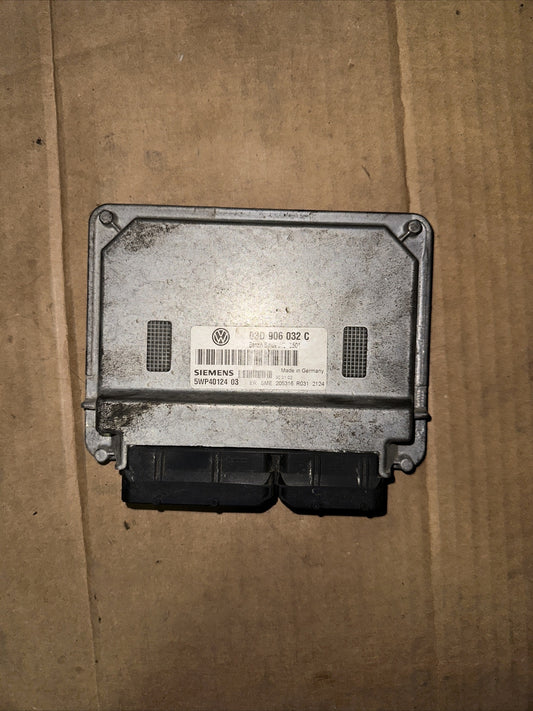 03D906032C CENTRALINA MOTORE VOLKSWAGEN Polo 4° Serie 1200 Benzina