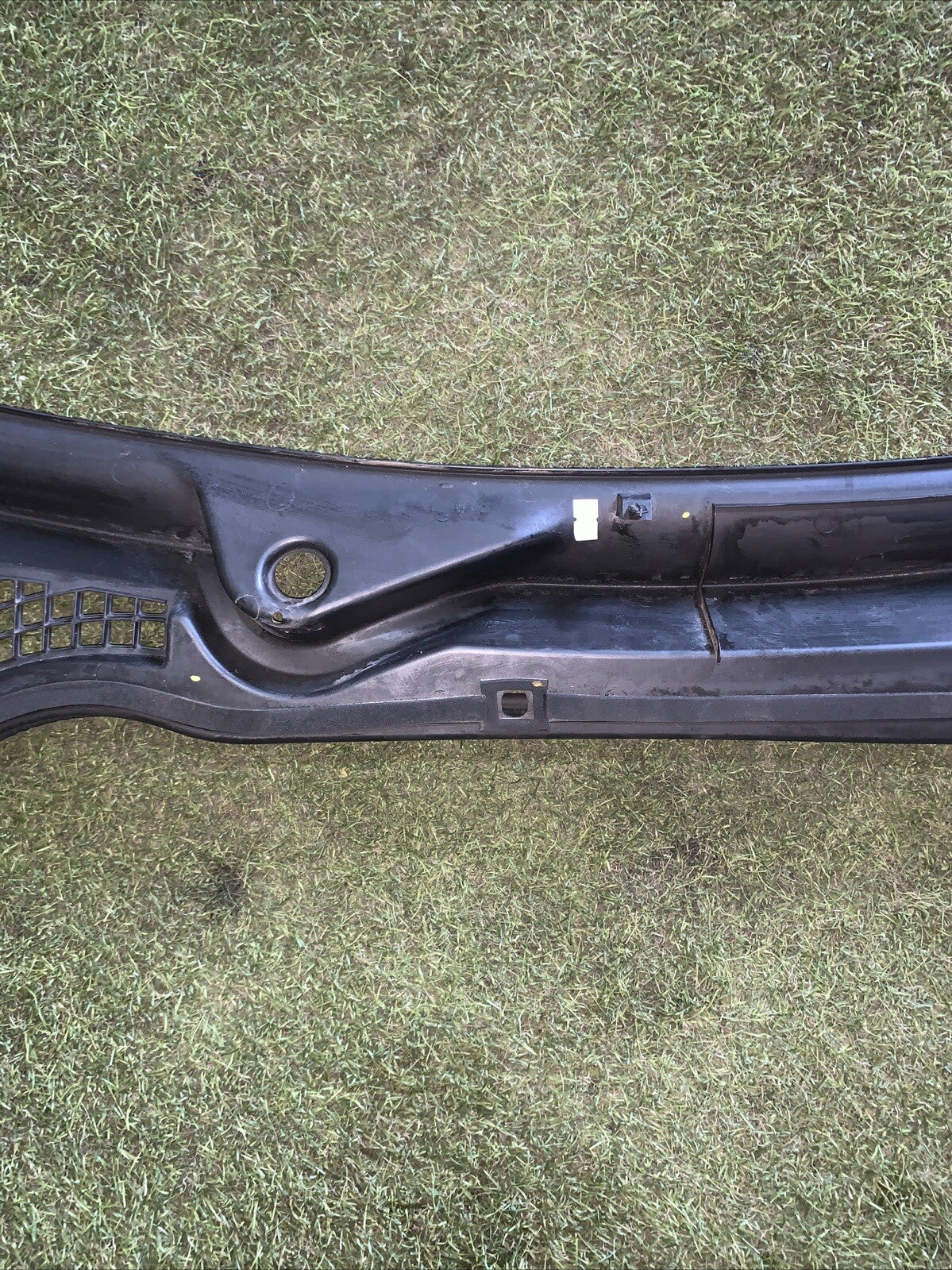 52025006 PLASTICHE PROFILO ESTERNO SOTTO PARABREZZA FIAT Tipo berlina 5P