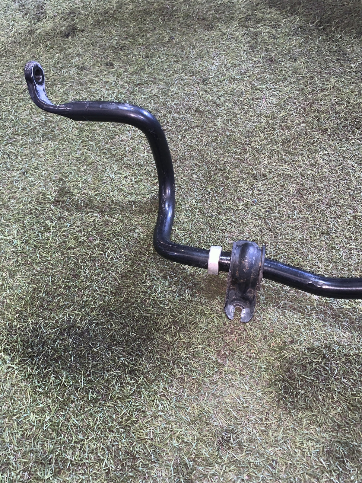 546111KC0A BARRA STABILIZZATRICE ANTERIORE NISSAN JUKE