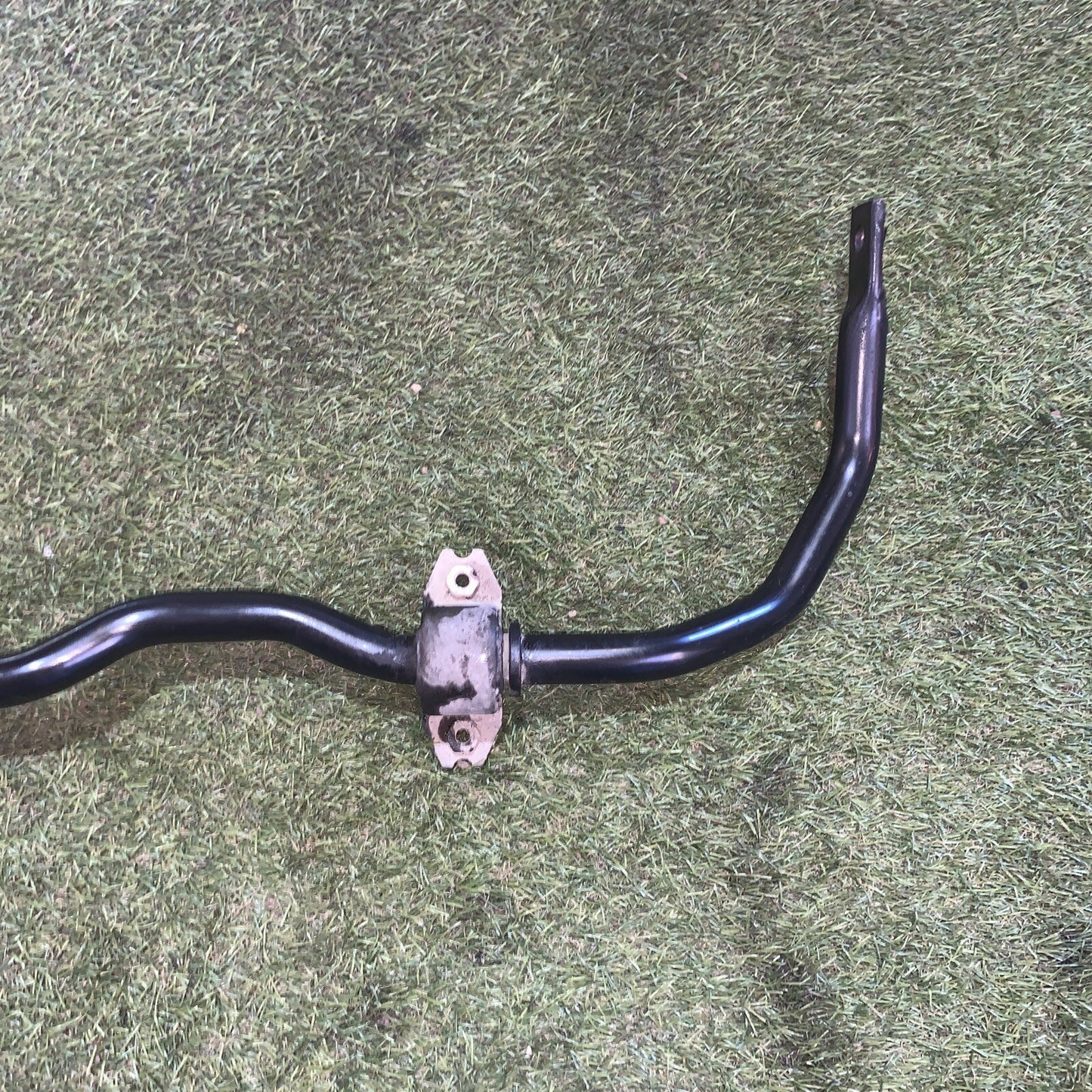 BARRA STABILIZZATRICE ANTERIORE VW GOLF 6 2.0 140 CV