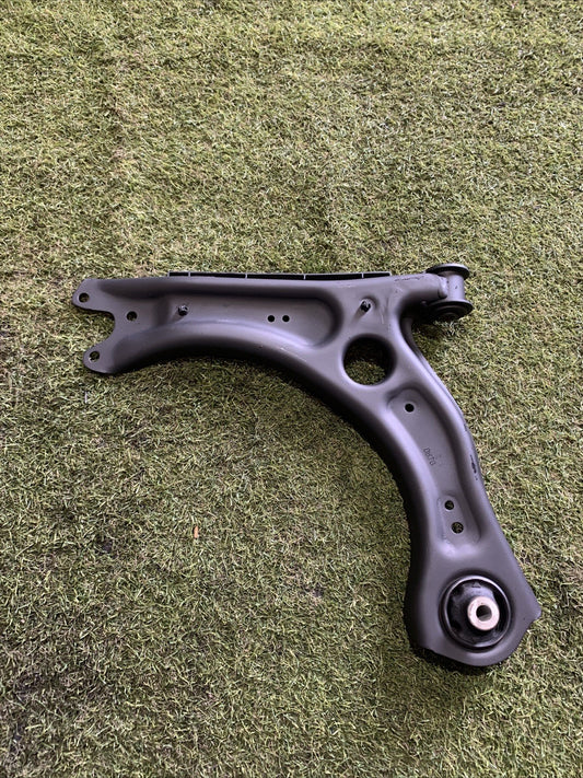 Braccio Oscillante Anteriore Sinistro Audi A1 2020 1.0 Benzina 2Q0407151D