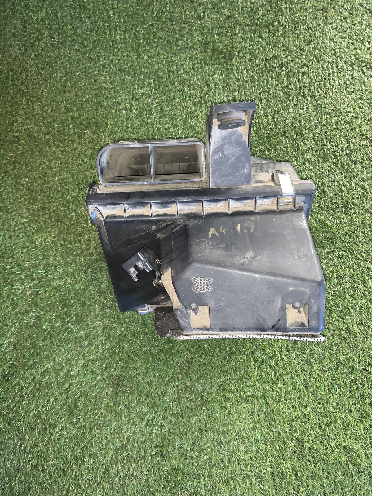 Scatola Filtro Aria Audì A4 1.9 8D0129607M