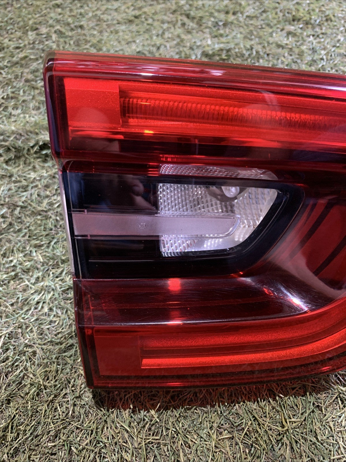 FARO FANALE STOP POSTERIORE INTERNO SINISTRO RENAULT KADJAR [2015-2023]