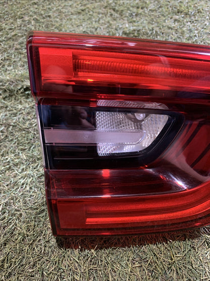 FARO FANALE STOP POSTERIORE INTERNO SINISTRO RENAULT KADJAR [2015-2023]