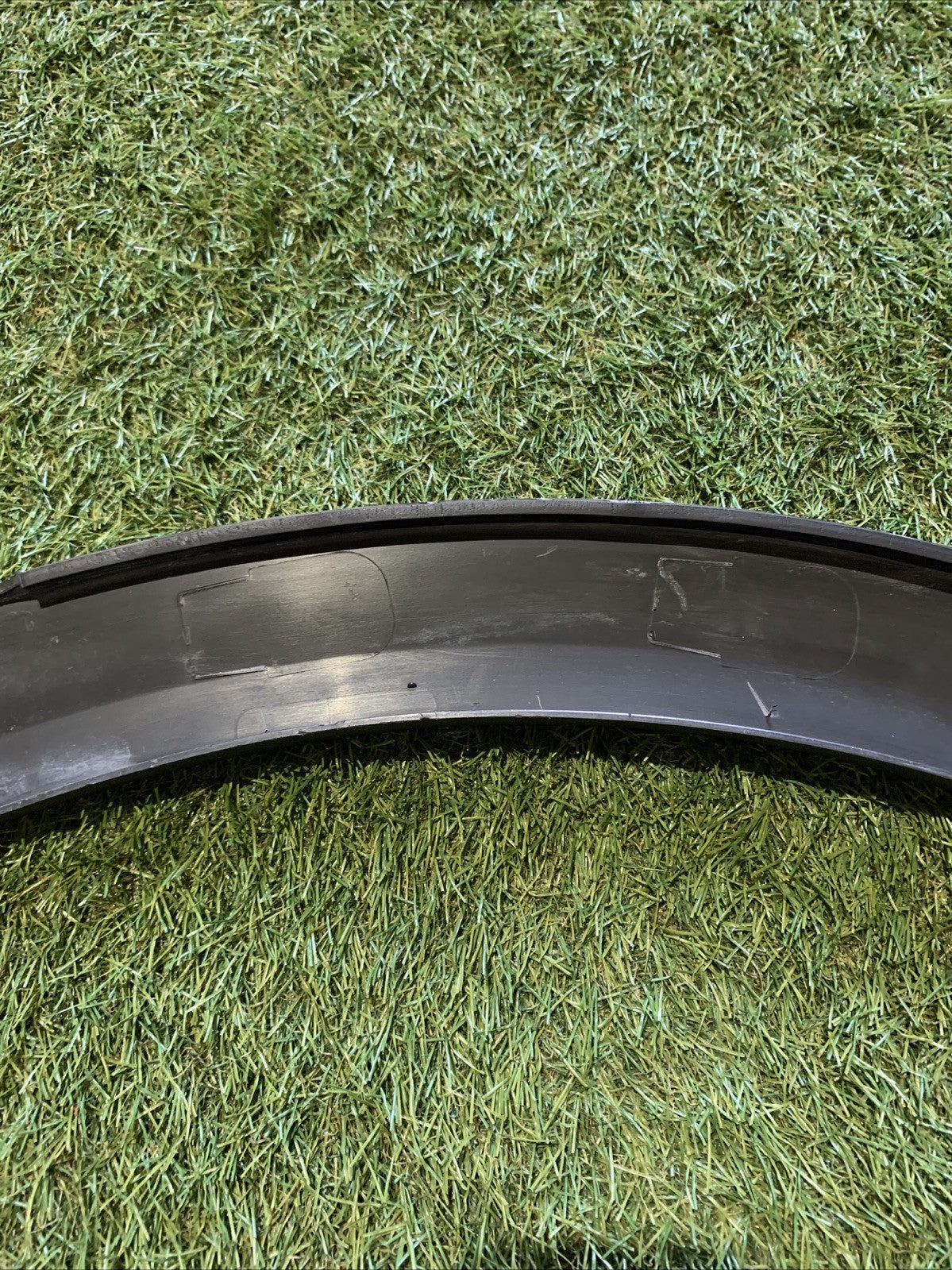 MODANATURA ARCO RUOTA POSTERIORE SX VOLKSWAGEN T-Roc Serie 2GA854819E (2)