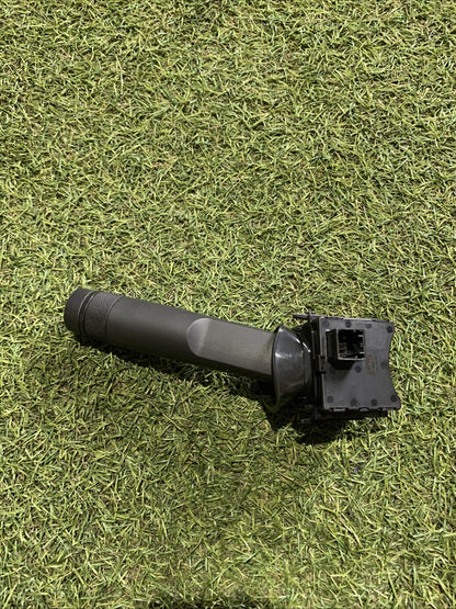 DEVIOLUCI DESTRO PER OPEL Corsa E 3° Serie 95433818 (15>)