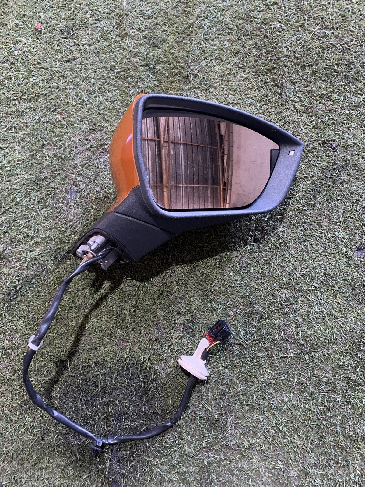 Specchio Specchietto Retrovisore DX Destro Seat Ateca 2016 2025 9 Pin