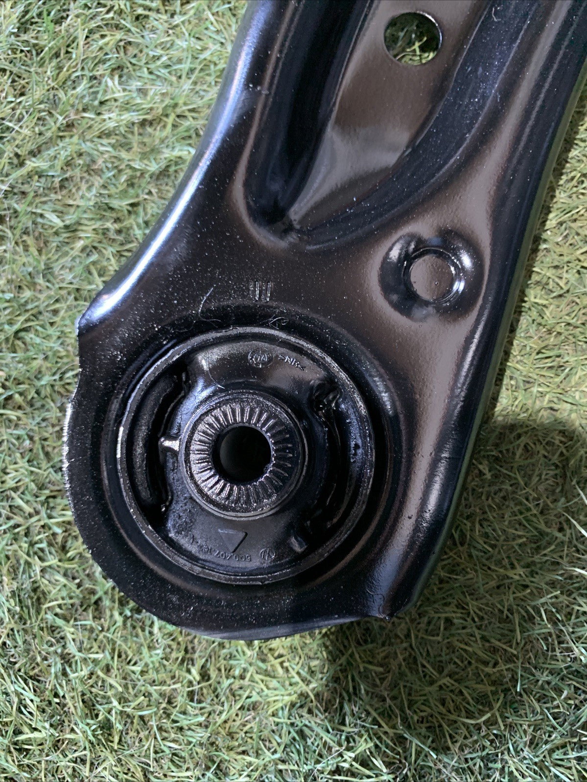 BRACCIO OSCILLANTE ANTERIORE DESTRO VOLKSWAGEN T-ROC 2024 1.5 BENZINA