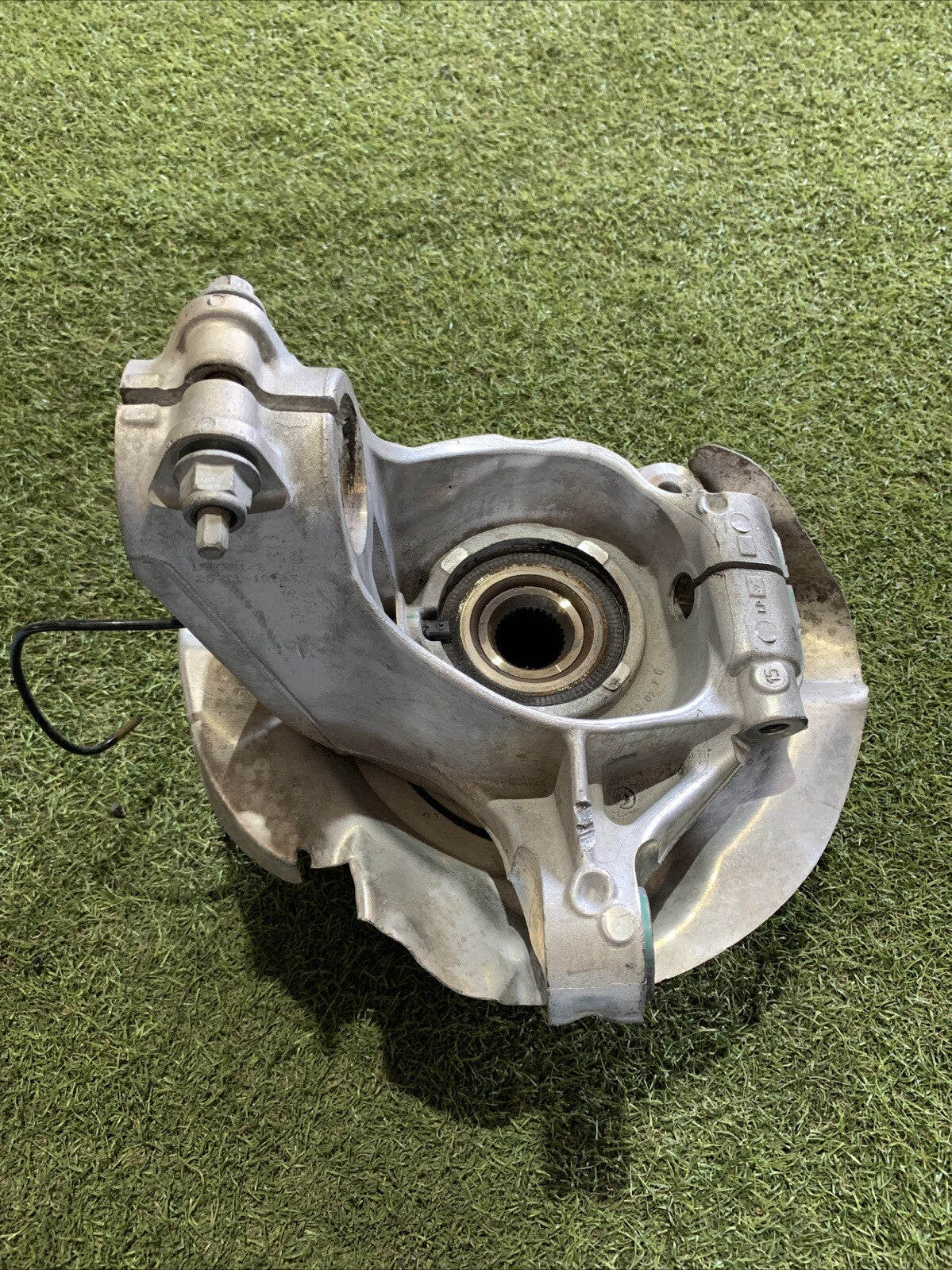 Mozzo Montante Fusello Anteriore Sinistro Range Rover Evoque Dal 2011