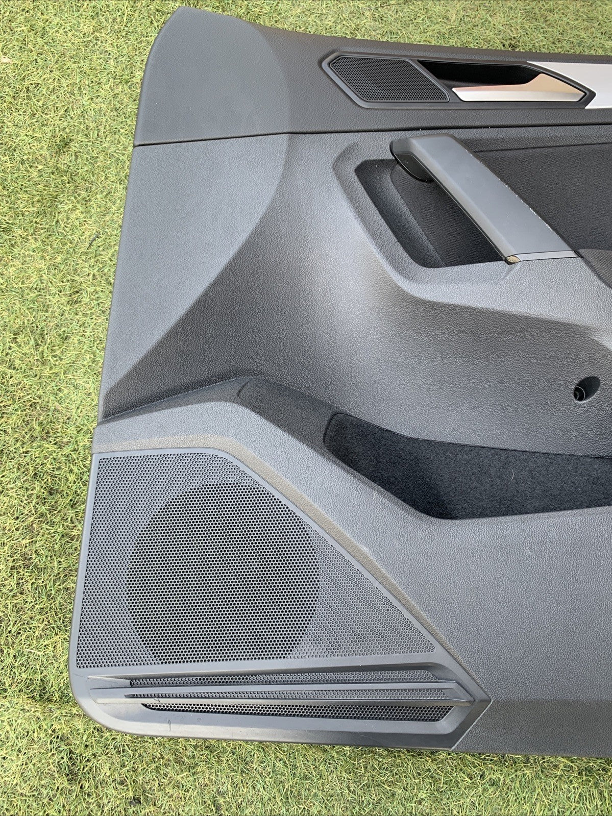 Pannello Porta Interno Anteriore Destro Volkswagen Tiguan Dal 2016 R Line