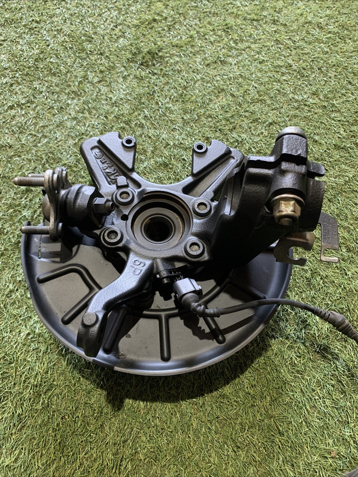 MOZZO MONTANTE FUSELLO ANTERIORE DESTRO SKODA OCTAVIA 2004 1.9 D 1K0407256P