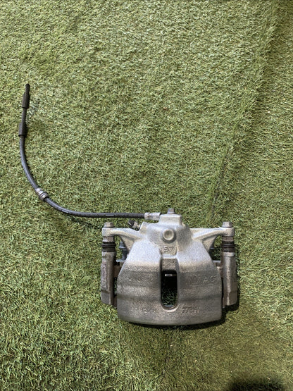 Pinza Freno Anteriore Destra Volkswagen T-roc 1.5 Benzina 8V0615124
