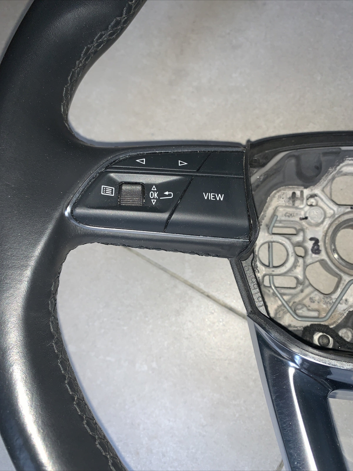 Audi A3 8Y Volante Sterzo Multifunzione Con Palette  Cod:8Y0419091F