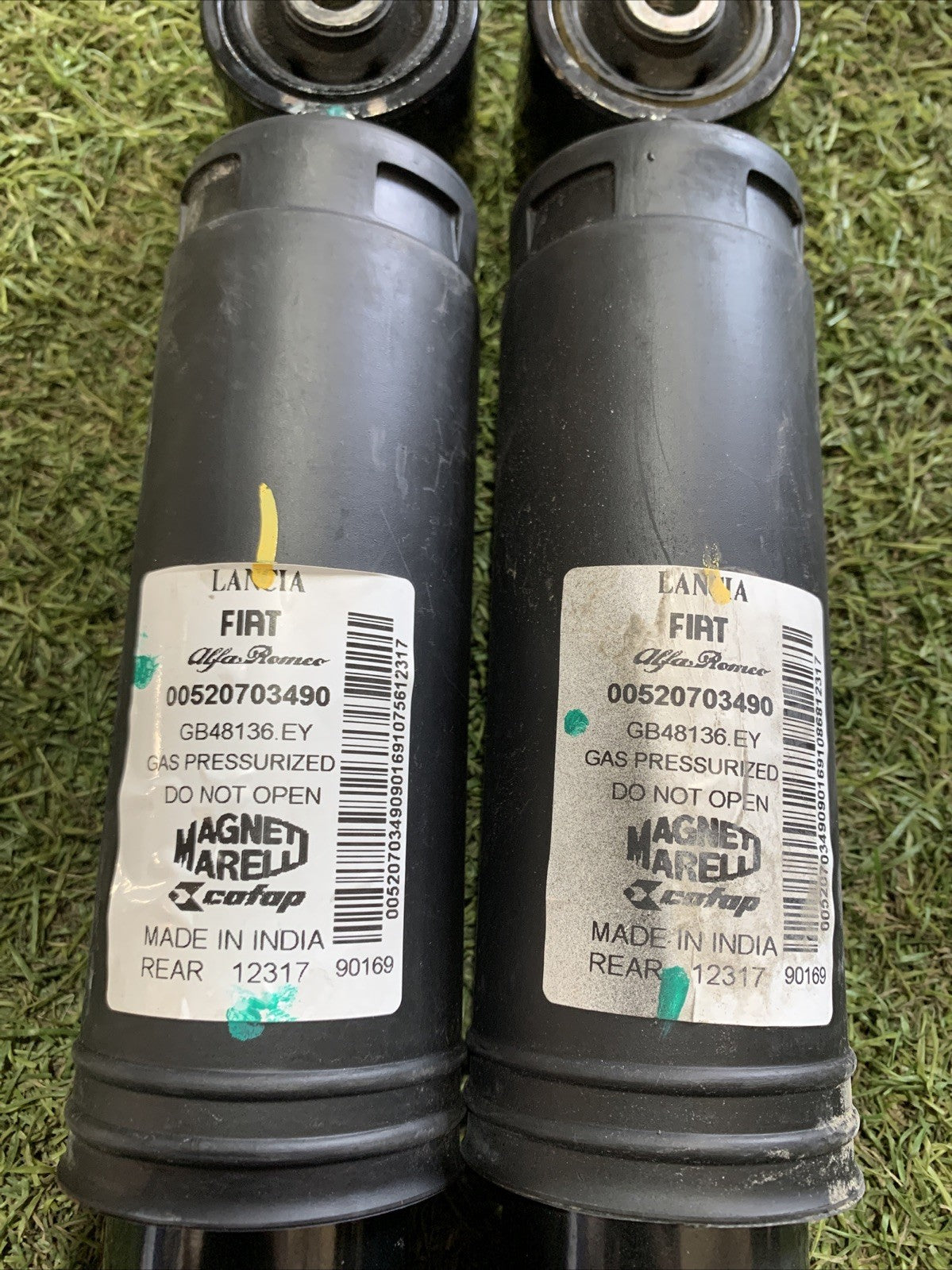 Coppia di ammortizzatori posteriori per Fiat 500 anno 2017 cod: 00520703490