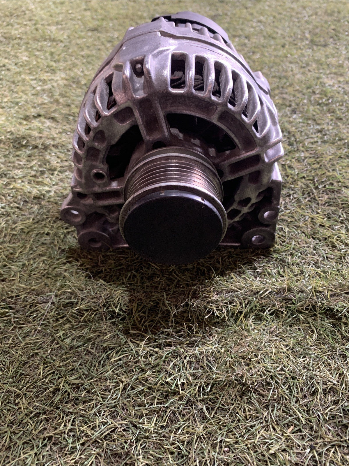 Alternatore Bosch Volkswagen Golf 5 1.9 Diesel 03L903023L