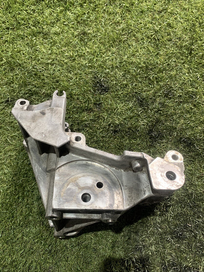 9643834880 SUPPORTO ALTERNATORE FIAT Ulysse 2.2 diesel