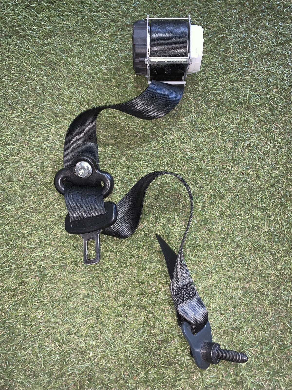 CINTURA DI SICUREZZA POSTERIORE SX RENAULT Twingo III serie 888414032R