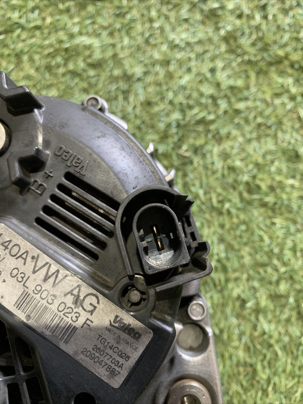 ALTERNATORE VOLKSWAGEN GOLF 6 2.0 DIESEL 03L903023F