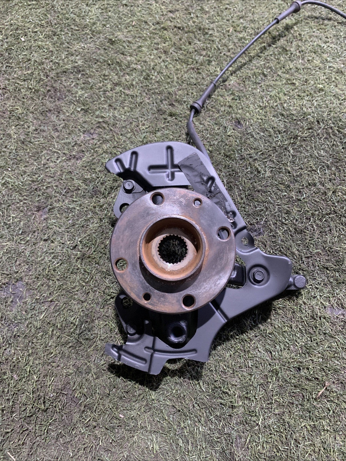 Mozzo Montante Fusello Anteriore Sinistra Fiat Panda 3 Serie 0.9 TWINAIR (2)